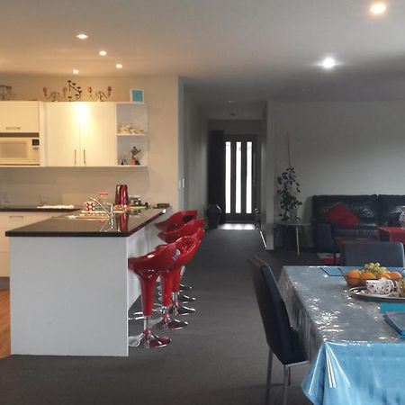 Delamain Holiday House And B&B Christchurch Exterior foto